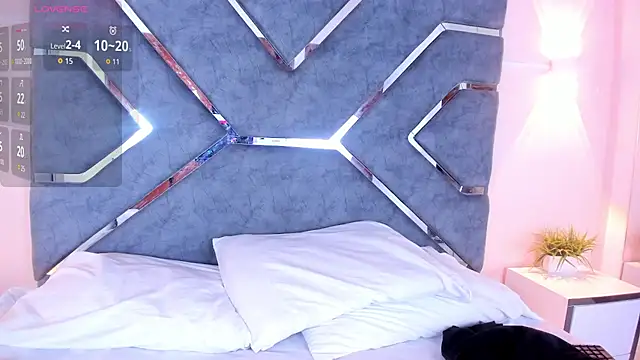 LucciaPorter online show from October 20, 7:14 pm