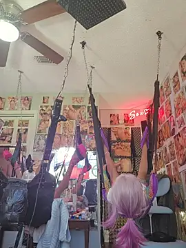 luvs2cumm69 online show from March 13, 5:52 pm