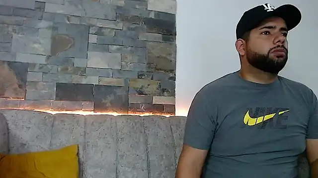 passionate love22 online show from February 2, 12:15 pm