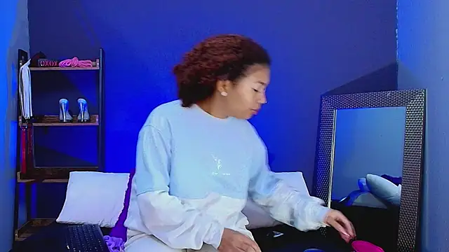 JadaRoberts online show from February 5, 12:38 pm