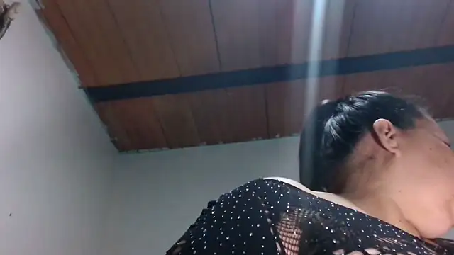 kendalkitty1 online show from November 15, 6:22 am