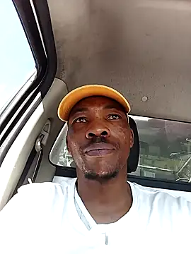 Ngamla123 online show from October 28, 1:14 pm