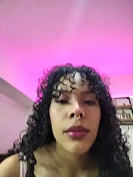 TheKing6ix9ine69 online show from March 6, 7:10 pm