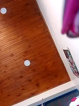 sara winehouse1 online show from December 16, 3:06 pm