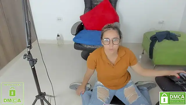 isa loves cum online show from December 13, 3:38 am