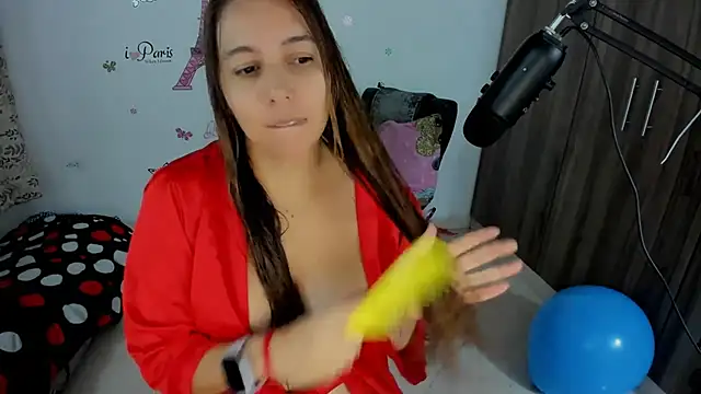 isa loves cum online show from April 18, 6:17 am