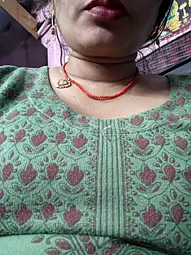 Snapshot of Ritasingh-0461 chatting on February 2, 3:49 am Ritasingh-0461 online show from February 2, 3:49 am