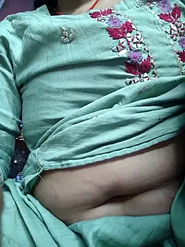 Snapshot of Ritasingh-0461 chatting on February 21, 12:55 am Ritasingh-0461 online show from February 21, 12:55 am