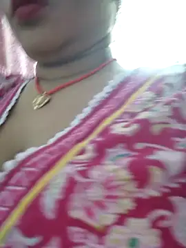 Snapshot of Ritasingh-0461 chatting on February 22, 7:40 am Ritasingh-0461 online show from February 22, 7:40 am