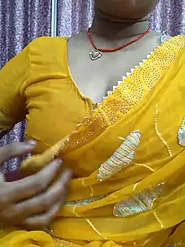 Snapshot of Ritasingh-0461 chatting on March 1, 6:37 am Ritasingh-0461 online show from March 1, 6:37 am