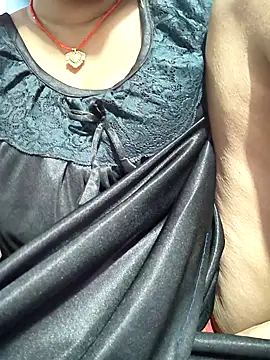 Snapshot of Ritasingh-0461 chatting on March 2, 12:46 am Ritasingh-0461 online show from March 2, 12:46 am