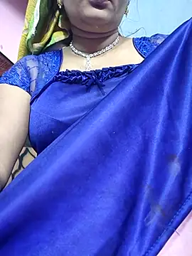 Snapshot of Ritasingh-0461 chatting on May 21, 1:12 am Ritasingh-0461 online show from May 21, 1:12 am