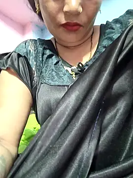 Snapshot of Ritasingh-0461 chatting on May 27, 8:28 pm Ritasingh-0461 online show from May 27, 8:28 pm