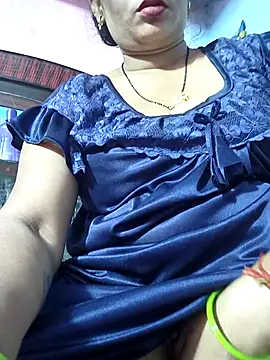 Snapshot of Ritasingh-0461 chatting on May 30, 7:44 pm Ritasingh-0461 online show from May 30, 7:44 pm