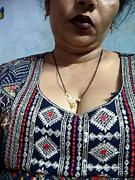 Snapshot of Ritasingh-0461 chatting on May 31, 6:09 pm Ritasingh-0461 online show from May 31, 6:09 pm