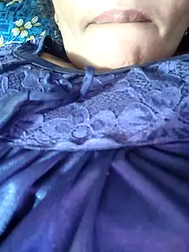 Snapshot of Ritasingh-0461 chatting on June 2, 2:57 am Ritasingh-0461 online show from June 2, 2:57 am