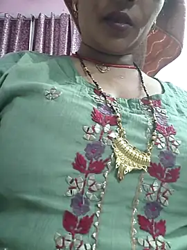 Snapshot of Ritasingh-0461 chatting on June 14, 9:11 am Ritasingh-0461 online show from June 14, 9:11 am