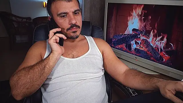 Snapshot of officeman7 chatting on December 28, 5:35 pm officeman7 online show from December 28, 5:35 pm