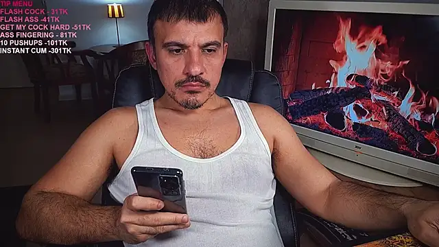 Snapshot of officeman7 chatting on March 20, 5:04 pm officeman7 online show from March 20, 5:04 pm