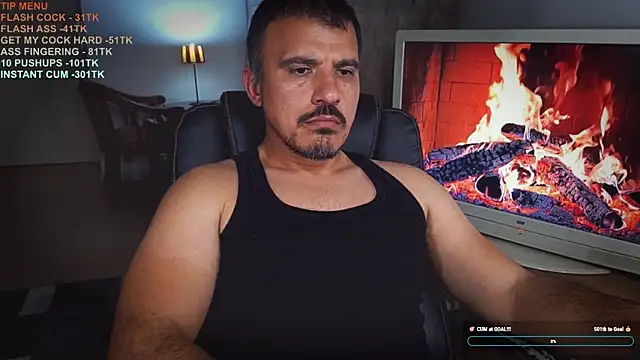 Snapshot of officeman7 chatting on November 7, 3:12 pm officeman7 online show from November 7, 3:12 pm