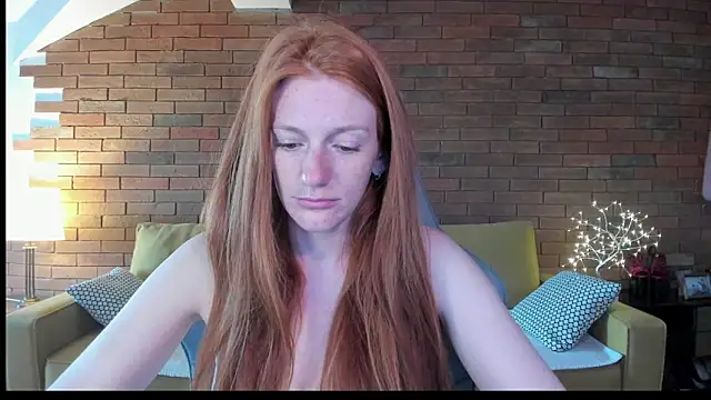Aliceginger99 online show from September 19, 3:56 pm