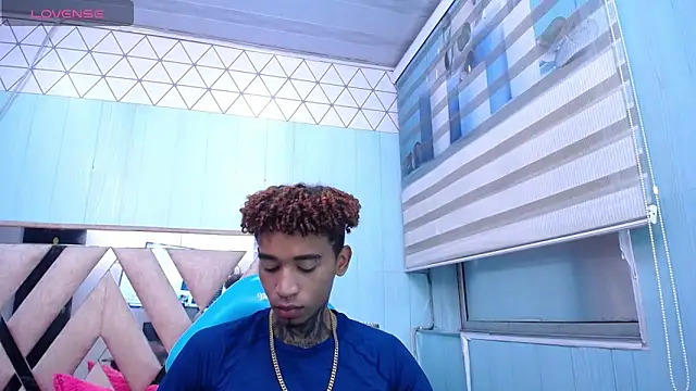 sexy blacks  online show from March 21, 11:22 am