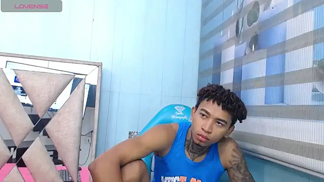 sexy blacks  online show from September 27, 11:15 am