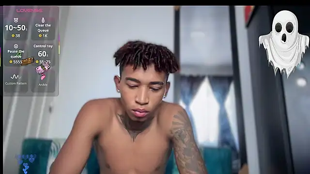 sexy blacks  online show from October 23, 12:15 pm