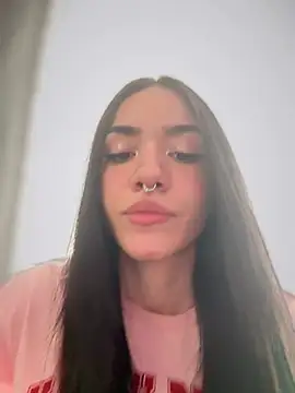 Snapshot of ShannonShanny chatting on March 13, 10:15 am ShannonShanny online show from March 13, 10:15 am