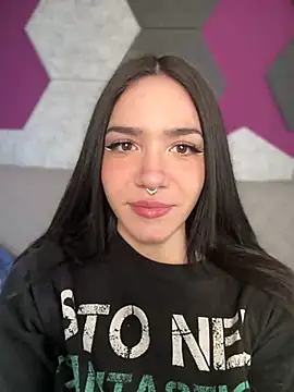 Snapshot of ShannonShanny chatting on March 19, 10:11 am ShannonShanny online show from March 19, 10:11 am