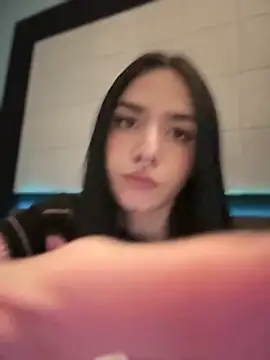 Snapshot of ShannonShanny chatting on March 22, 6:47 pm ShannonShanny online show from March 22, 6:47 pm