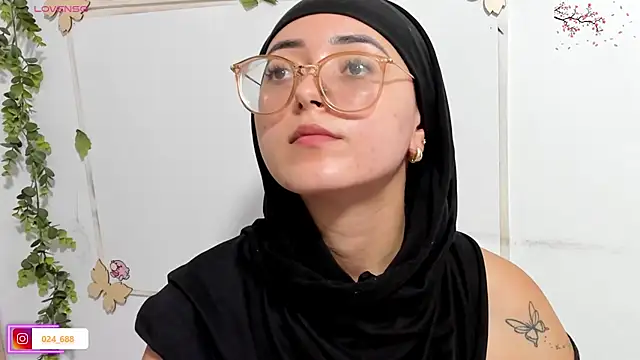 aysel elid online show from July 26, 11:11 pm