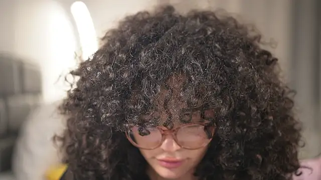 Snapshot of Moan4u chatting on January 26, 12:37 am Moan4u online show from January 26, 12:37 am