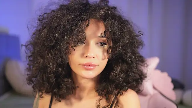 Snapshot of Moan4u chatting on January 28, 12:57 am Moan4u online show from January 28, 12:57 am