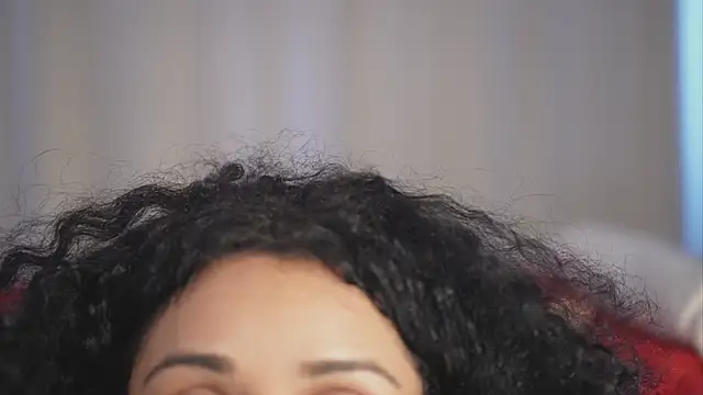 Snapshot of Moan4u chatting on March 21, 11:12 am Moan4u online show from March 21, 11:12 am