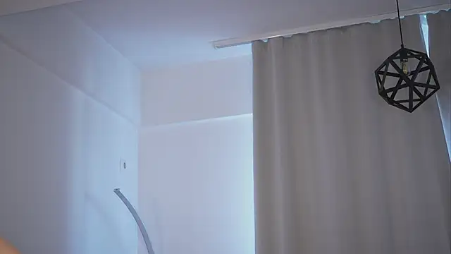 Snapshot of Moan4u chatting on March 22, 6:00 am Moan4u online show from March 22, 6:00 am