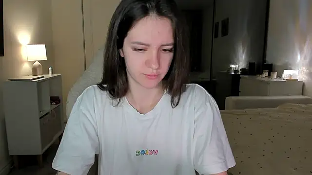 Snapshot of Sonia_moon_ chatting on October 19, 2:56 am Sonia moon online show from October 19, 2:56 am