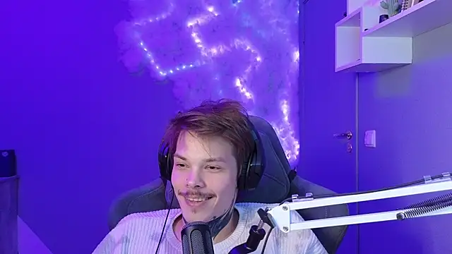 DENIS HERE online show from January 26, 6:58 pm