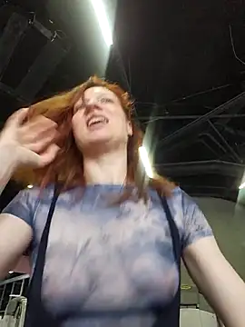 Exhibitionsplit online show from April 9, 9:26 am