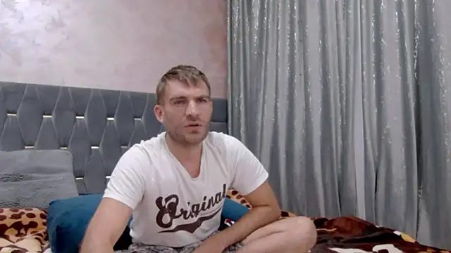 10in deluxe online show from October 9, 8:12 am