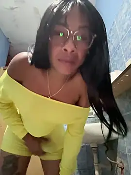 VenusCanela22 online show from May 28, 6:43 am