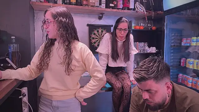 barfantasy online show from March 15, 8:43 pm