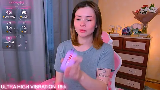 cutie mili online show from October 15, 8:36 am