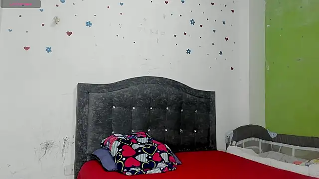 Snapshot of fridasr_3 chatting on February 12, 12:44 pm fridasr 3 online show from February 12, 12:44 pm