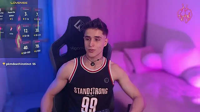 thomklein online show from February 4, 7:09 pm