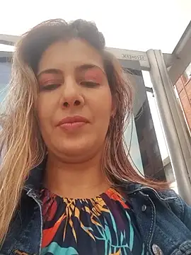 scarlett moore online show from March 29, 4:18 pm