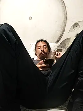 iirgastam3 online show from April 16, 12:11 am