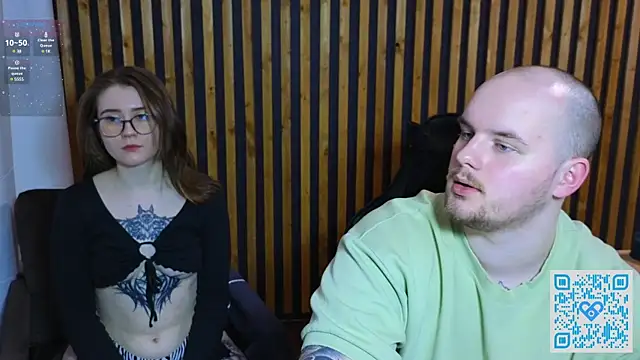 Snapshot of alicepugh chatting on December 6, 6:50 pm alicepugh online show from December 6, 6:50 pm