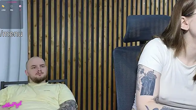 Snapshot of alicepugh chatting on March 13, 6:56 pm alicepugh online show from March 13, 6:56 pm