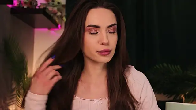 BabyYoda- online show from February 8, 4:25 am